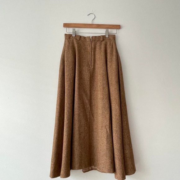 Vintage Pleated Wool Skirt - Picture 3 of 4